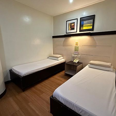Sugbutel Family Hotel Cebu Dış mekan fotoğraf